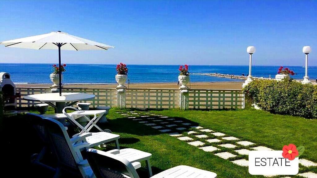 Casa Isa Villa Nettuno Exterior photo